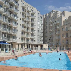  Apartment Met Zeezicht En Verwarmd Zwembad Belgien
