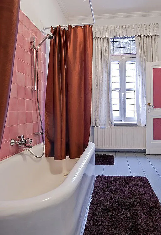 B&B The Baron Antwerp Bed & Breakfast